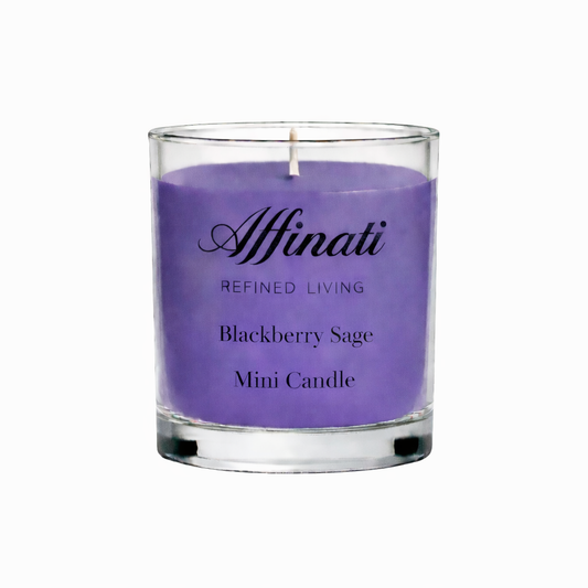 شمعة صغيرة بنكهة توت العليق والمريمية